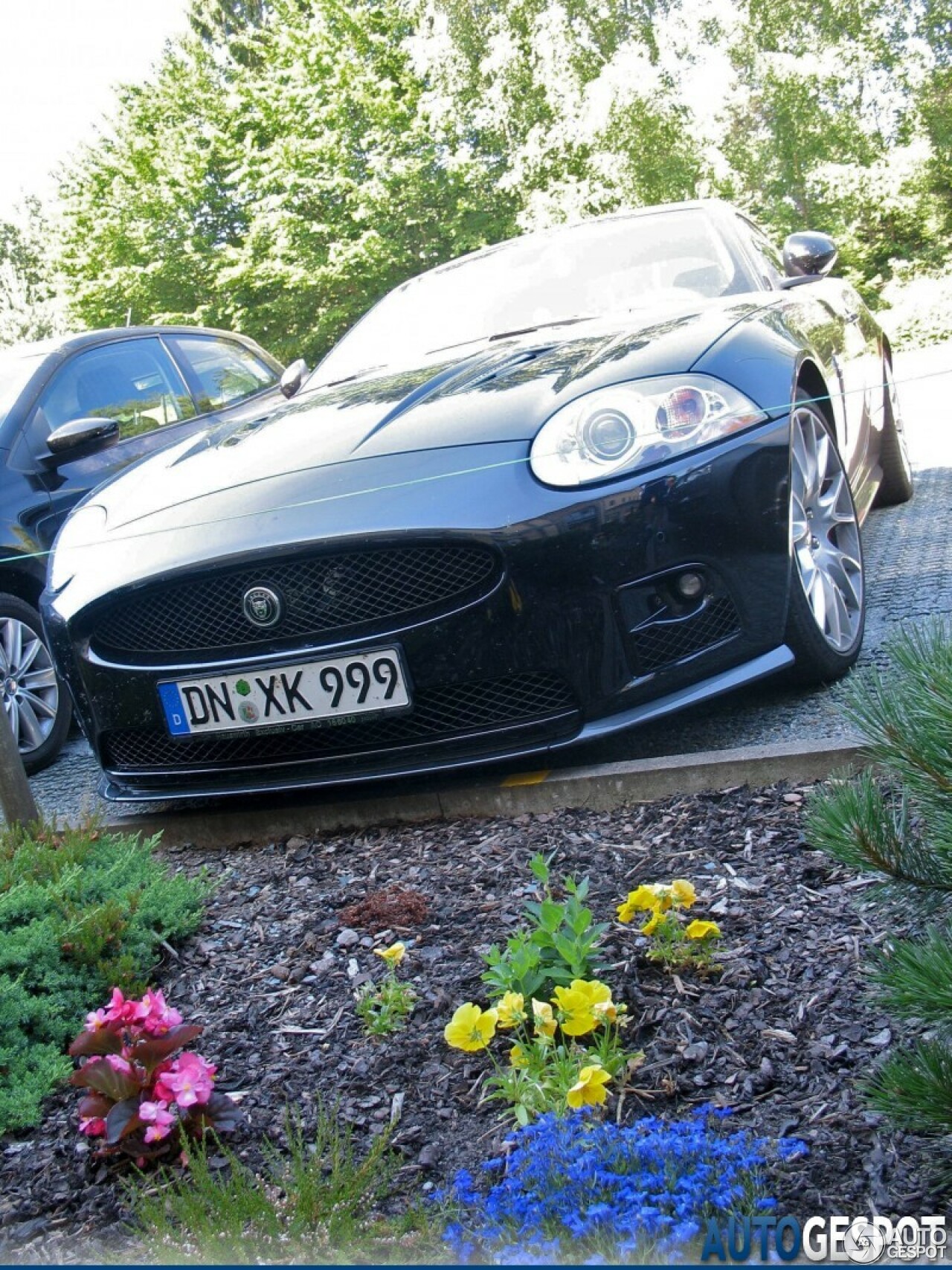 Jaguar XKR-S