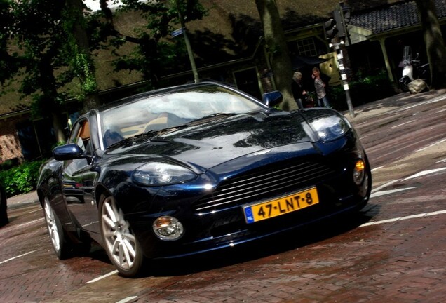 Aston Martin Vanquish S