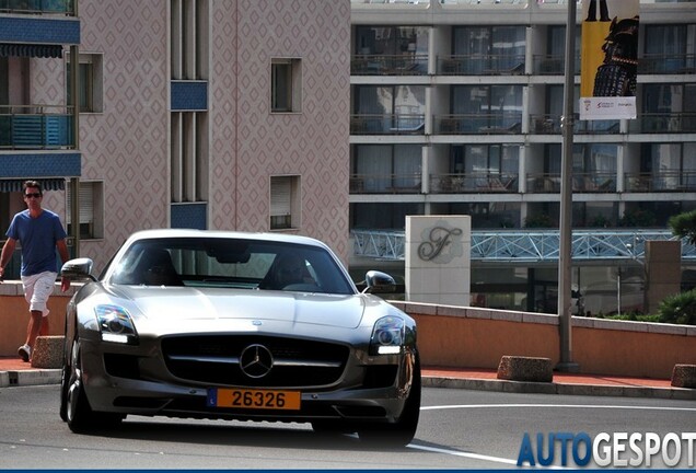 Mercedes-Benz SLS AMG