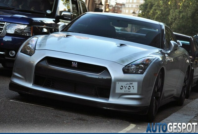 Nissan GT-R