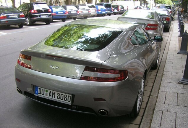 Aston Martin V8 Vantage