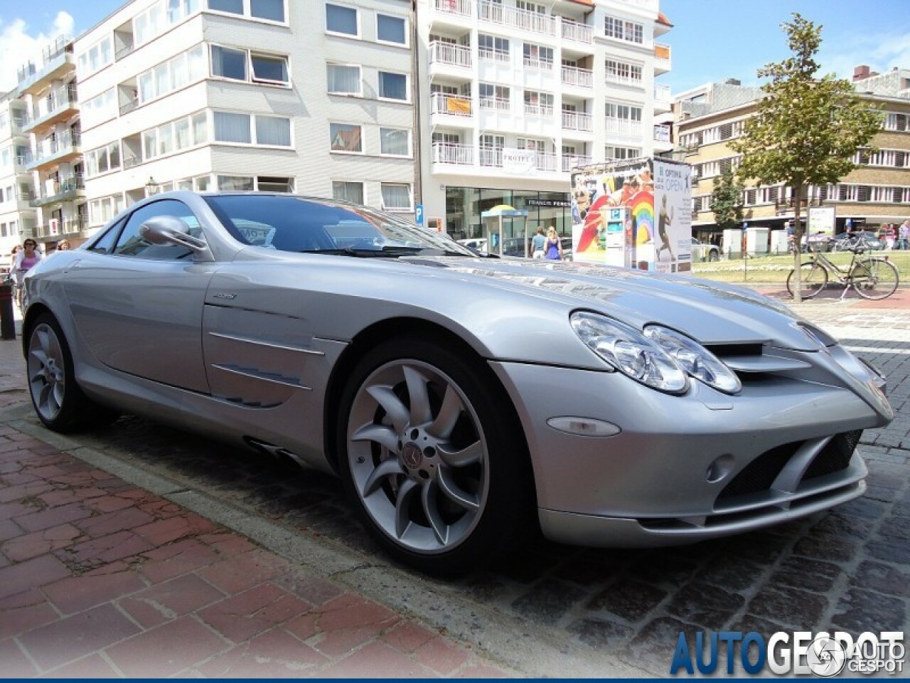 Mercedes-Benz SLR McLaren