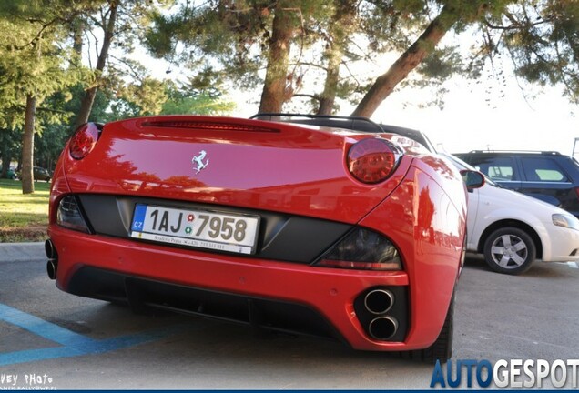 Ferrari California