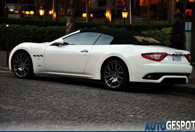 Maserati GranCabrio