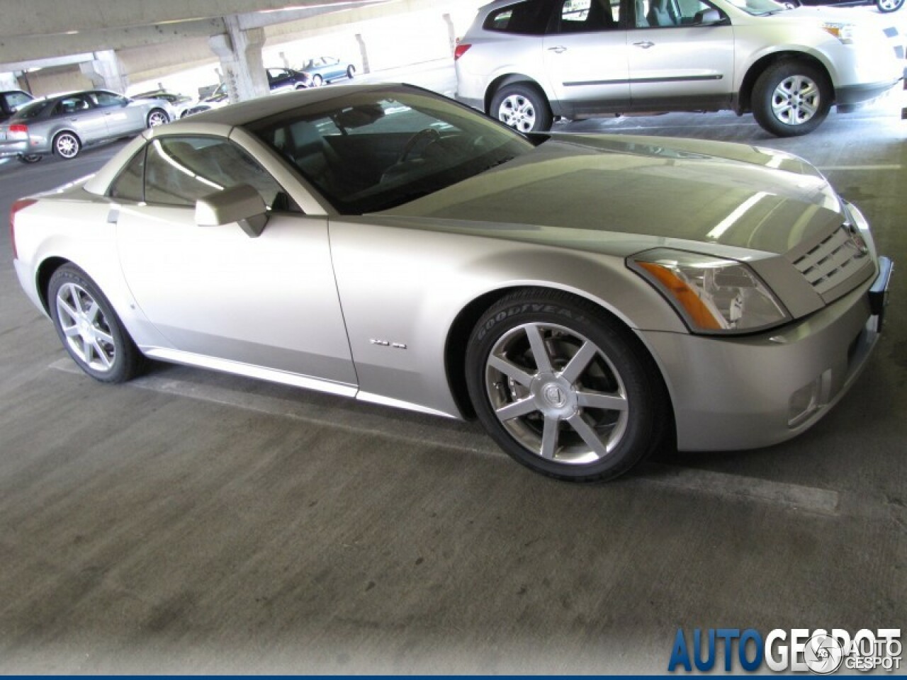 Cadillac XLR