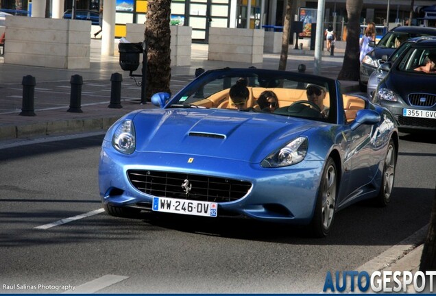 Ferrari California