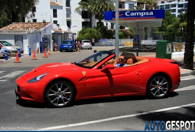 Ferrari California