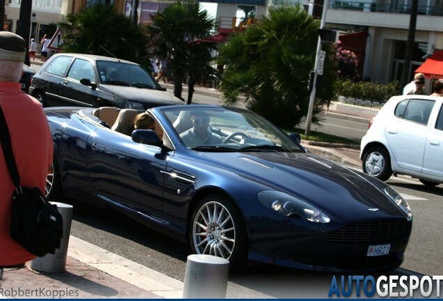 Aston Martin DB9 Volante