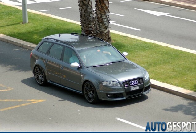 Audi RS4 Avant B7