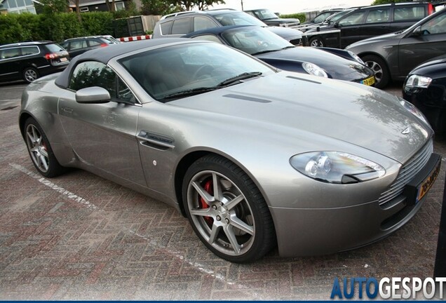 Aston Martin V8 Vantage Roadster