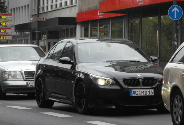 BMW M5 E60 2005