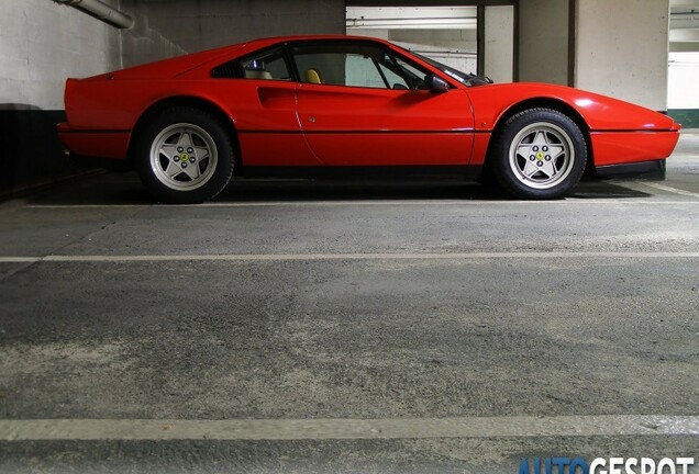 Ferrari 328 GTB