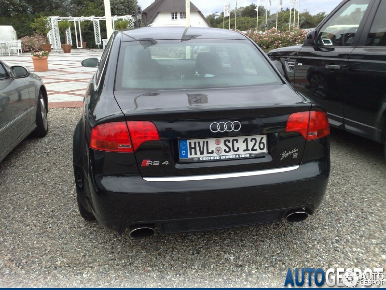 Audi RS4 Sedan