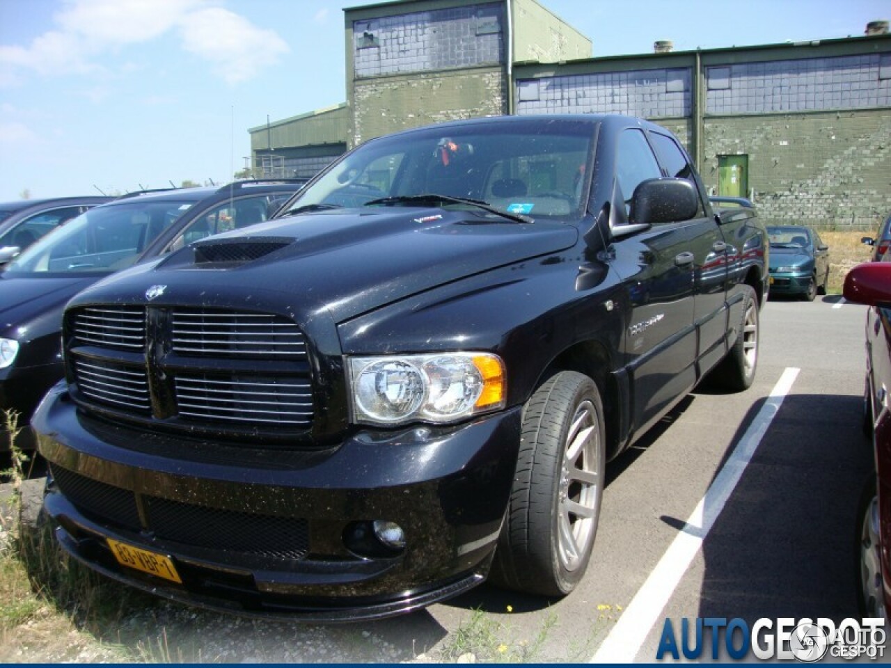 Dodge RAM SRT-10 Quad-Cab