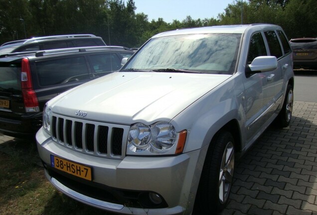 Jeep Grand Cherokee SRT-8 2005