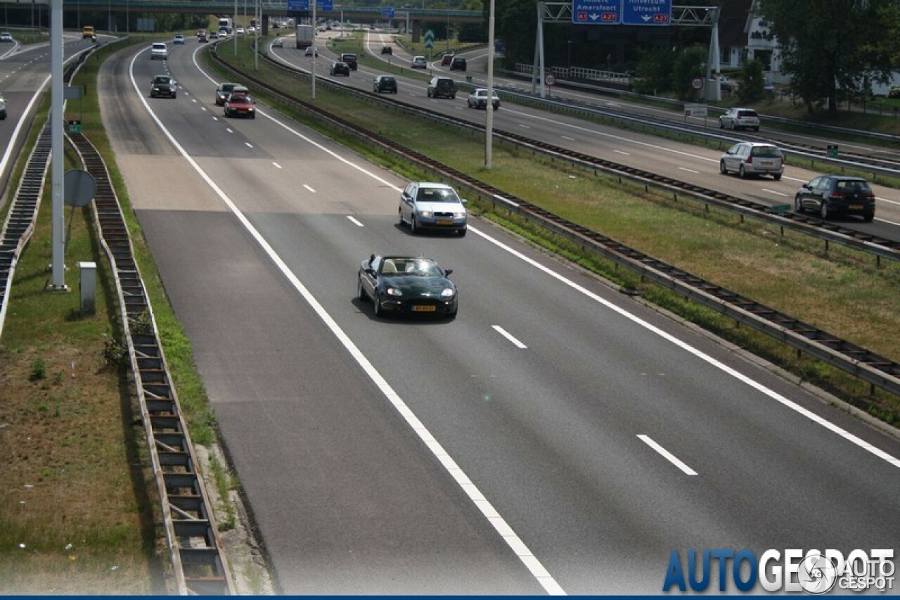 Aston Martin DB7 Volante