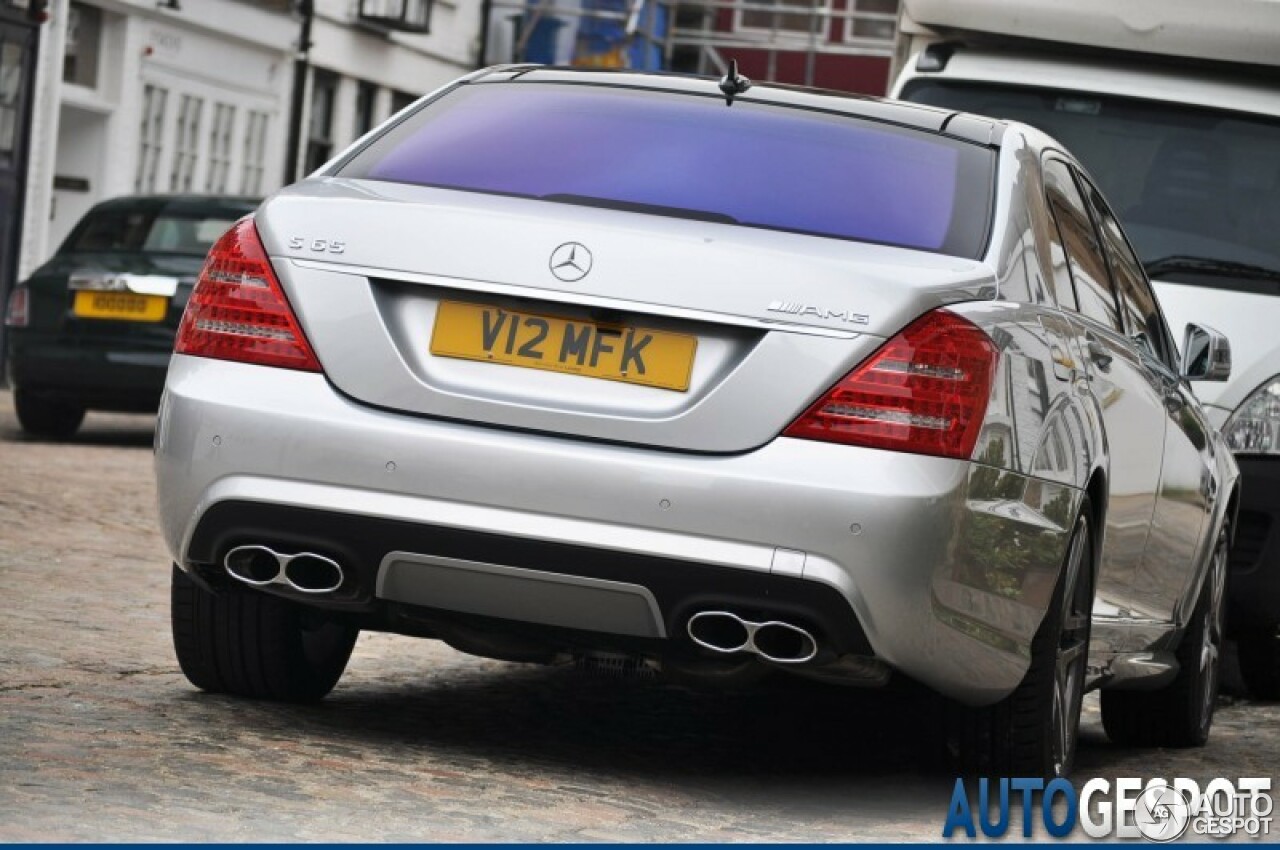 Mercedes-Benz S 65 AMG V221 2010