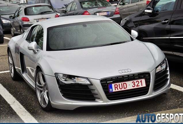 Audi R8