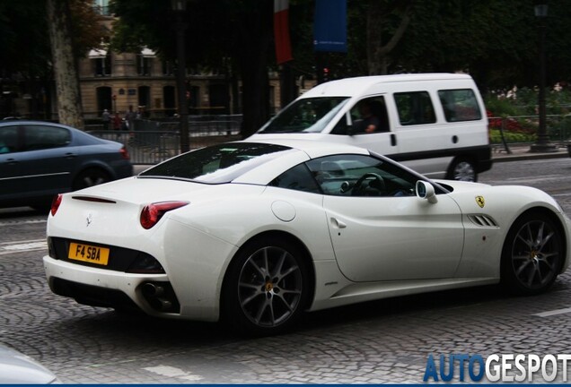 Ferrari California