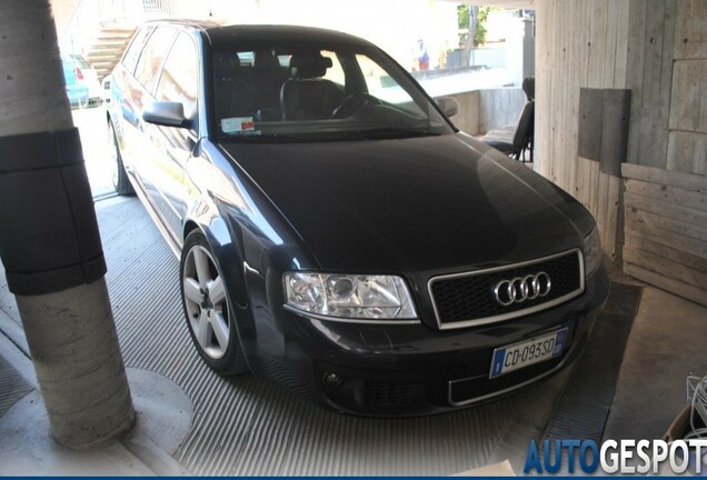 Audi RS6 Avant C5