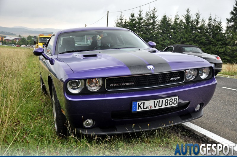 Dodge Challenger SRT-8 Plum Crazy Limited Edition - 27 July