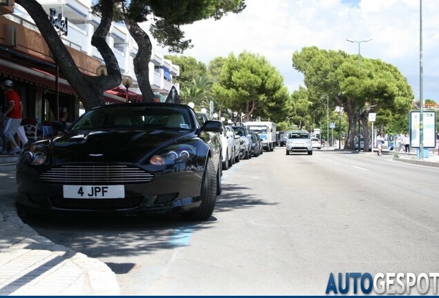 Aston Martin DB9 Volante