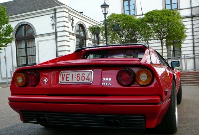 Ferrari 328 GTS