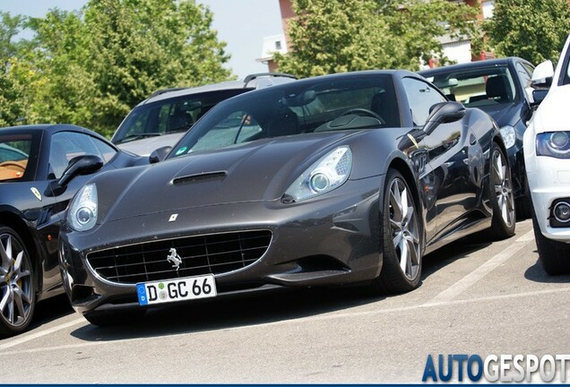 Ferrari California