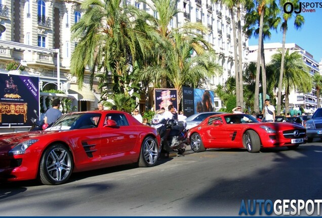 Mercedes-Benz SLS AMG