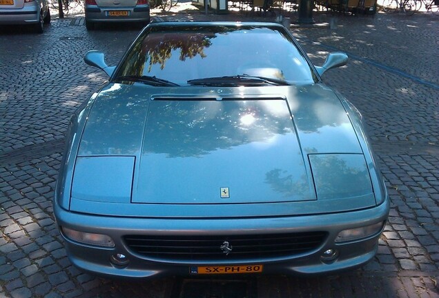 Ferrari F355 Spider