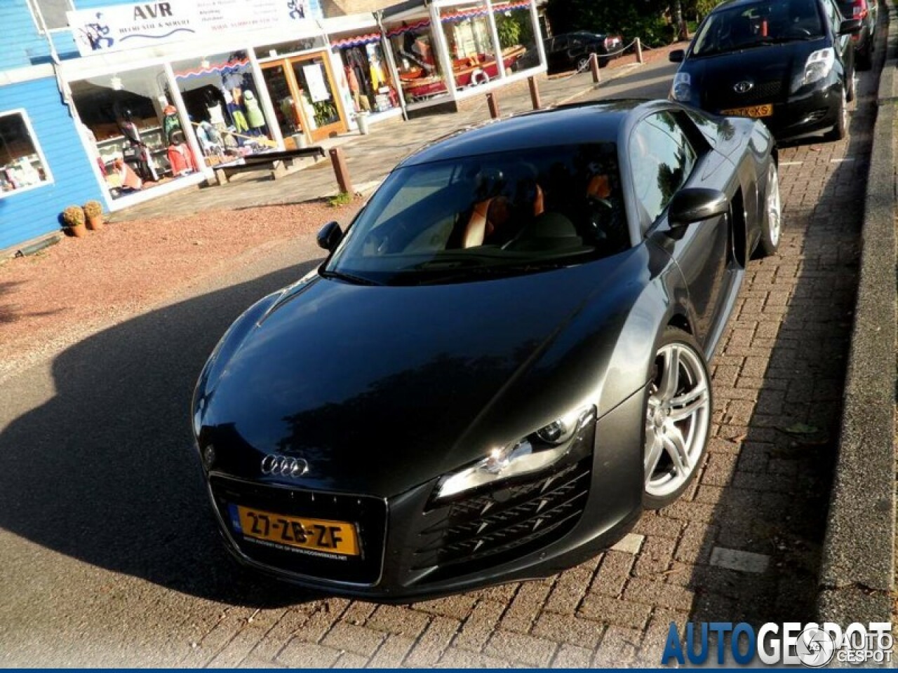 Audi R8