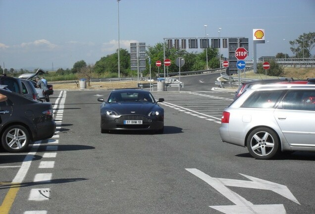 Aston Martin V8 Vantage