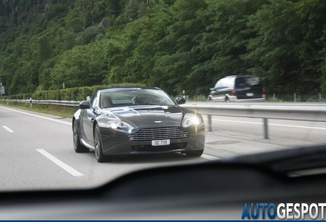 Aston Martin V8 Vantage