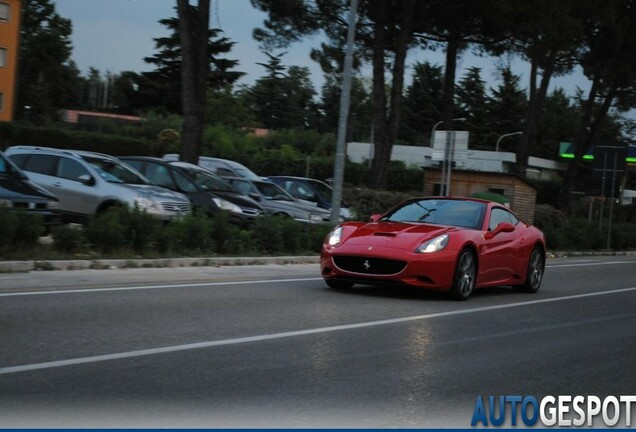 Ferrari California