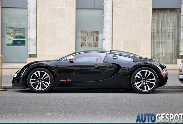 Bugatti Veyron 16.4 Sang Noir