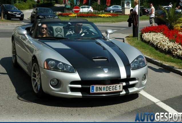 Dodge Viper SRT-10 Roadster 2003