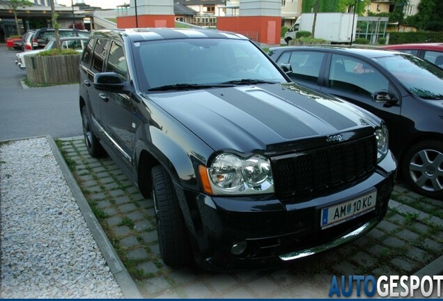 Jeep Grand Cherokee SRT-8 2005