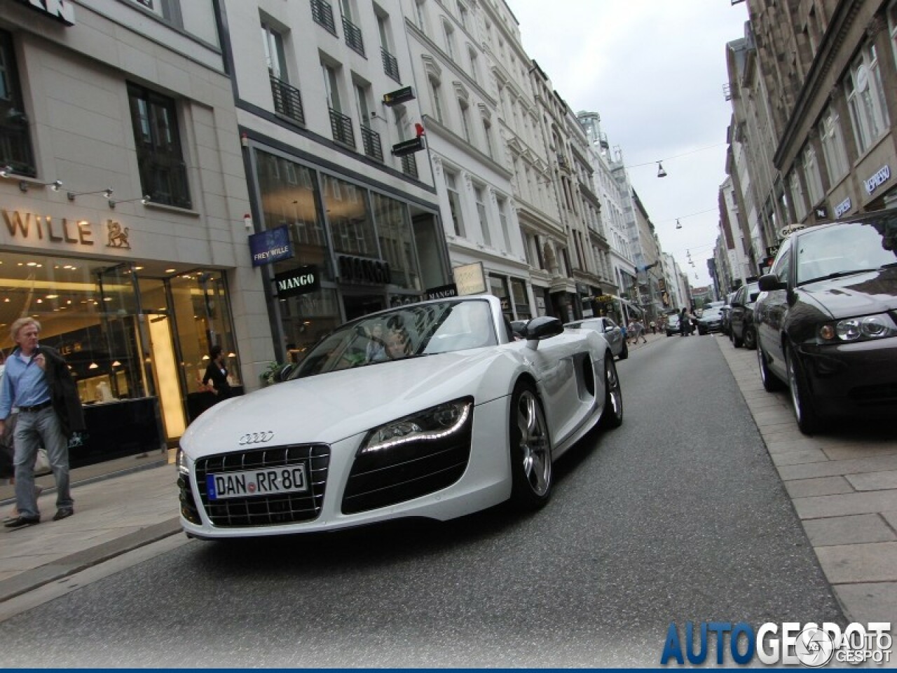 Audi R8 V10 Spyder