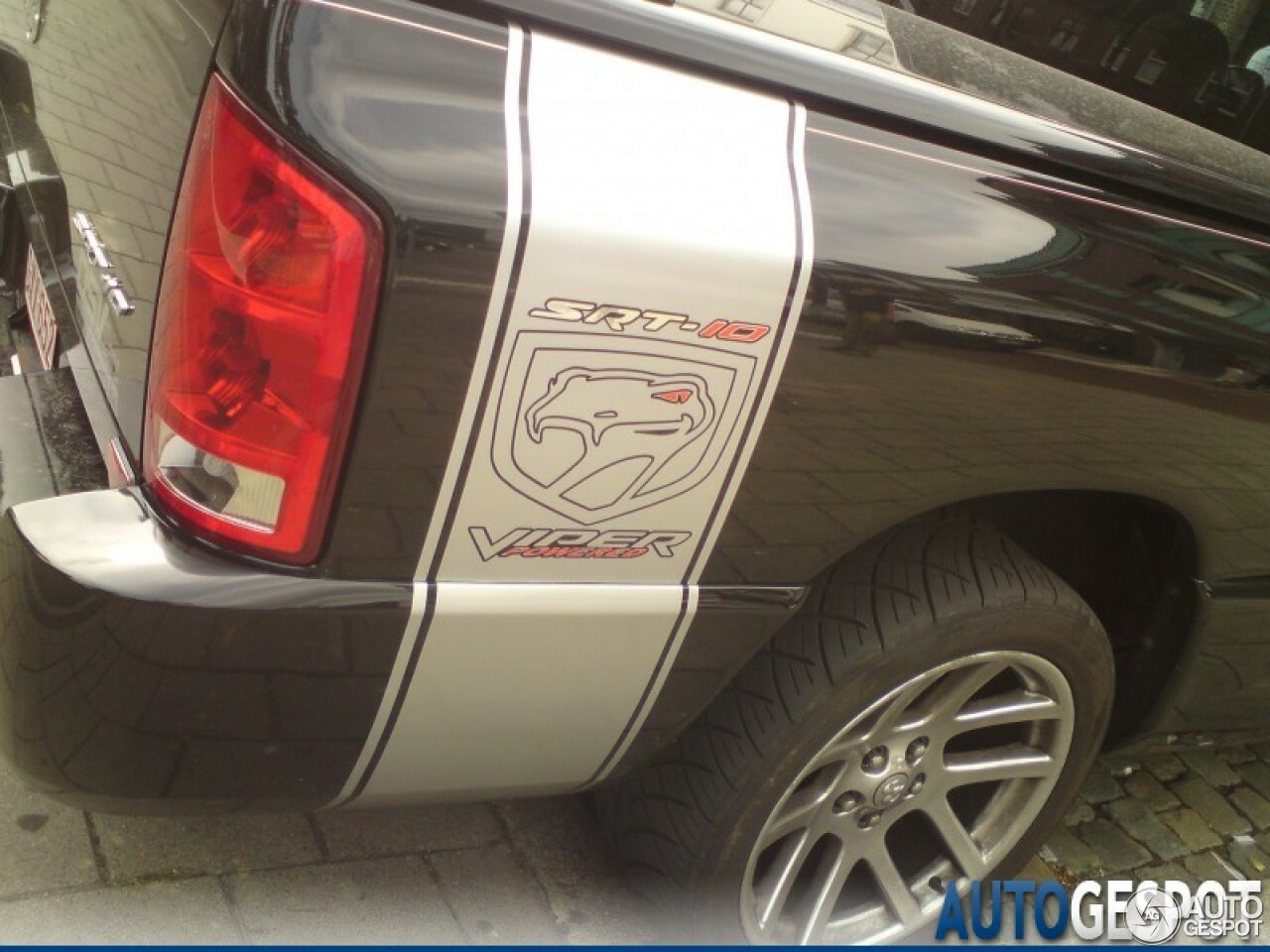 Dodge RAM SRT-10 Quad-Cab