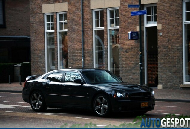 Dodge Charger SRT-8