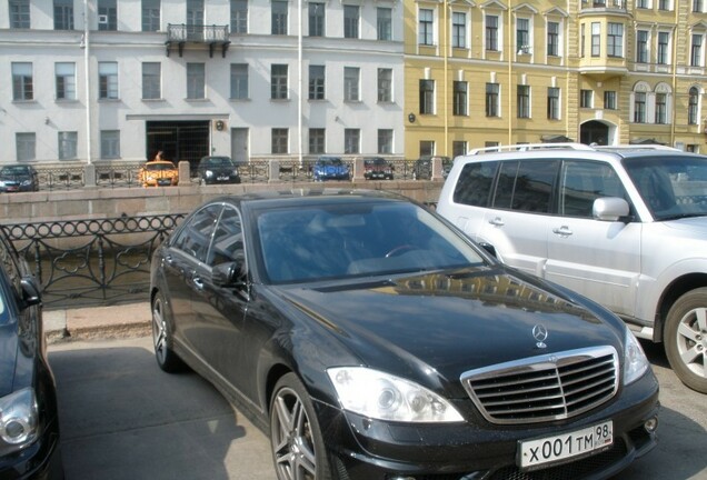 Mercedes-Benz S 63 AMG W221