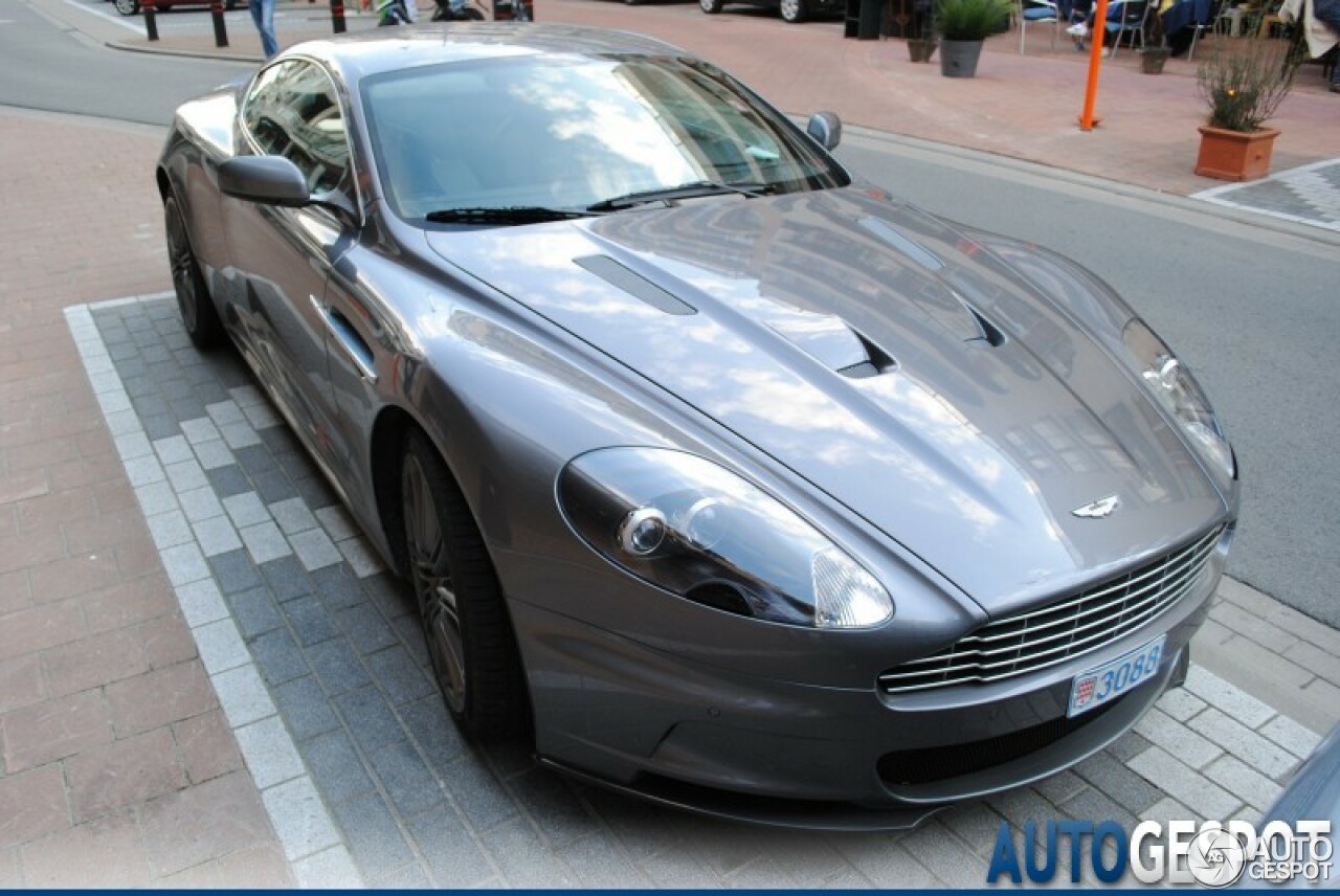 Aston Martin DBS