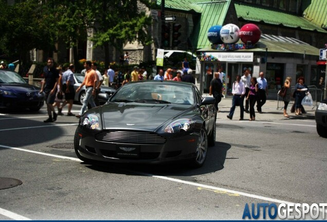 Aston Martin DB9