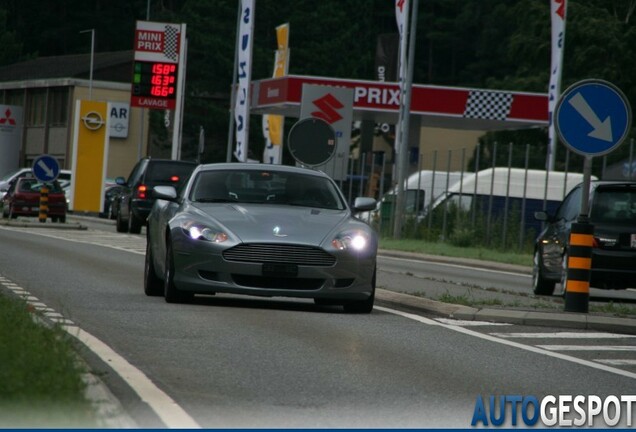 Aston Martin DB9