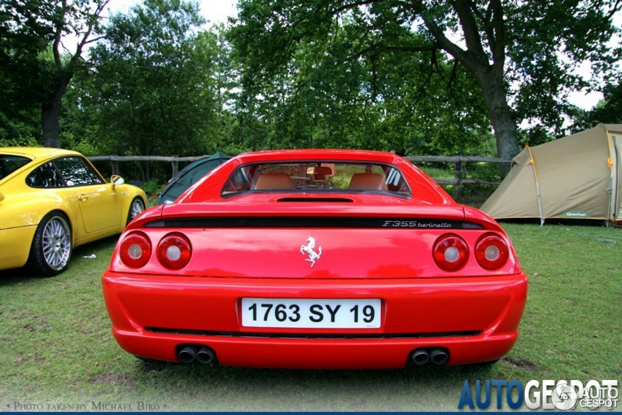 Ferrari F355 Berlinetta