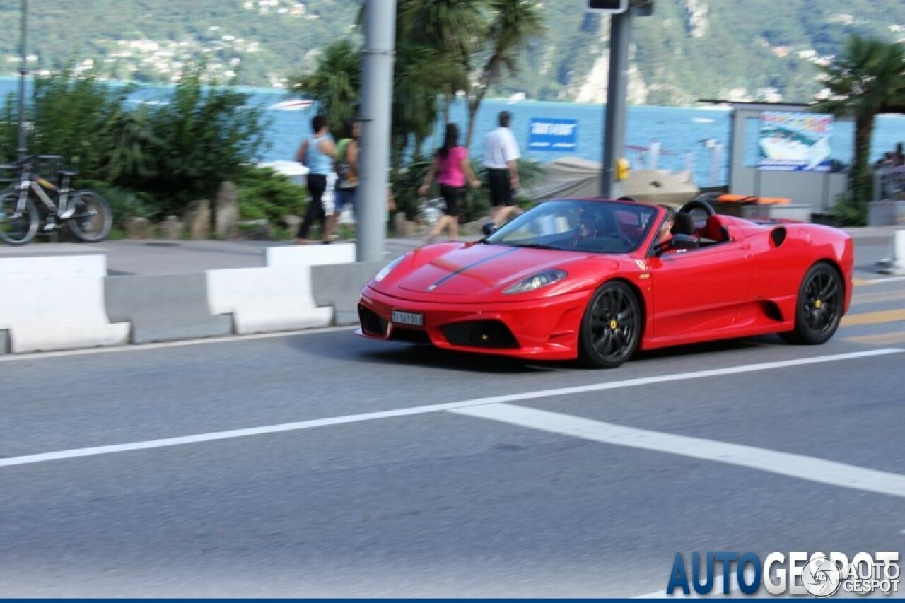 Ferrari Scuderia Spider 16M