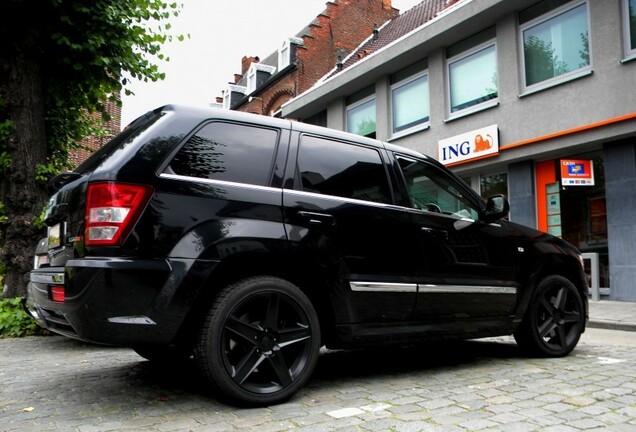 Jeep Grand Cherokee SRT-8 2005