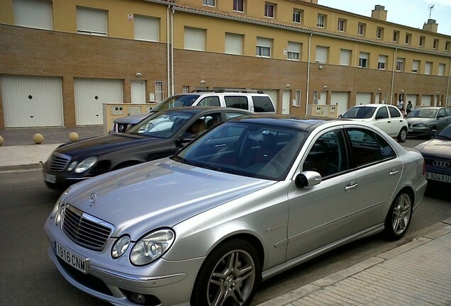 Mercedes-Benz E 55 AMG