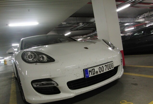 Porsche 970 Panamera Turbo MkI