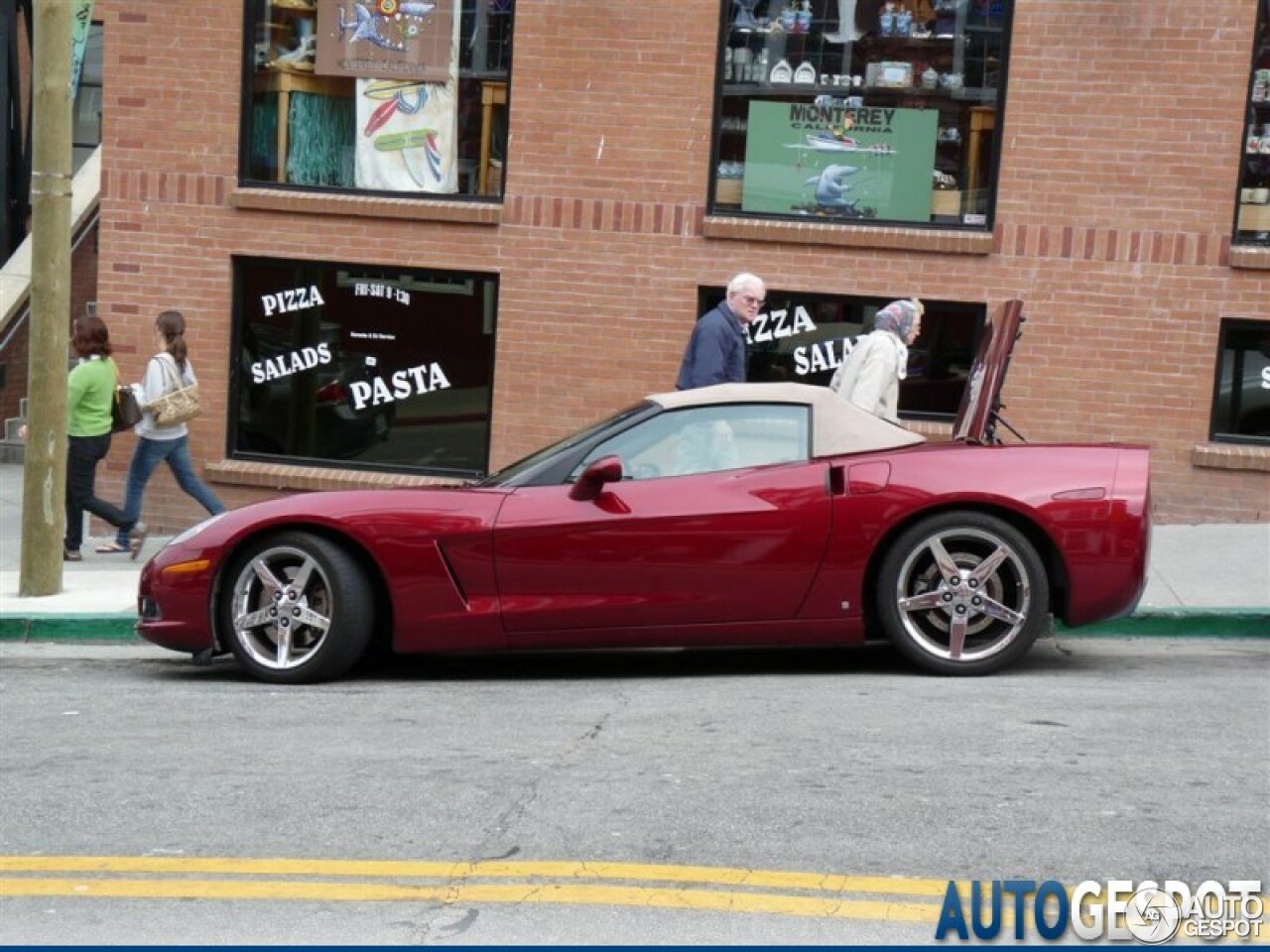 Chevrolet Corvette C6 Convertible